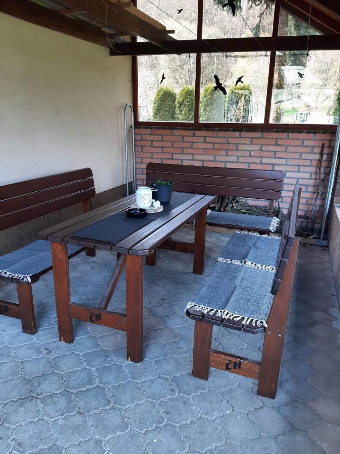 Apartmany Pod Hradem Holstejn Exterior foto