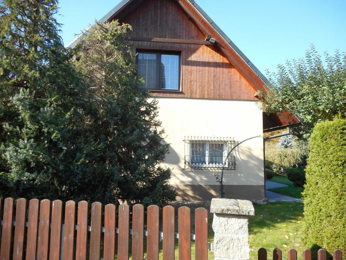 Apartmany Pod Hradem Holstejn Exterior foto